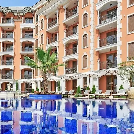 Cascadas Apartahotel